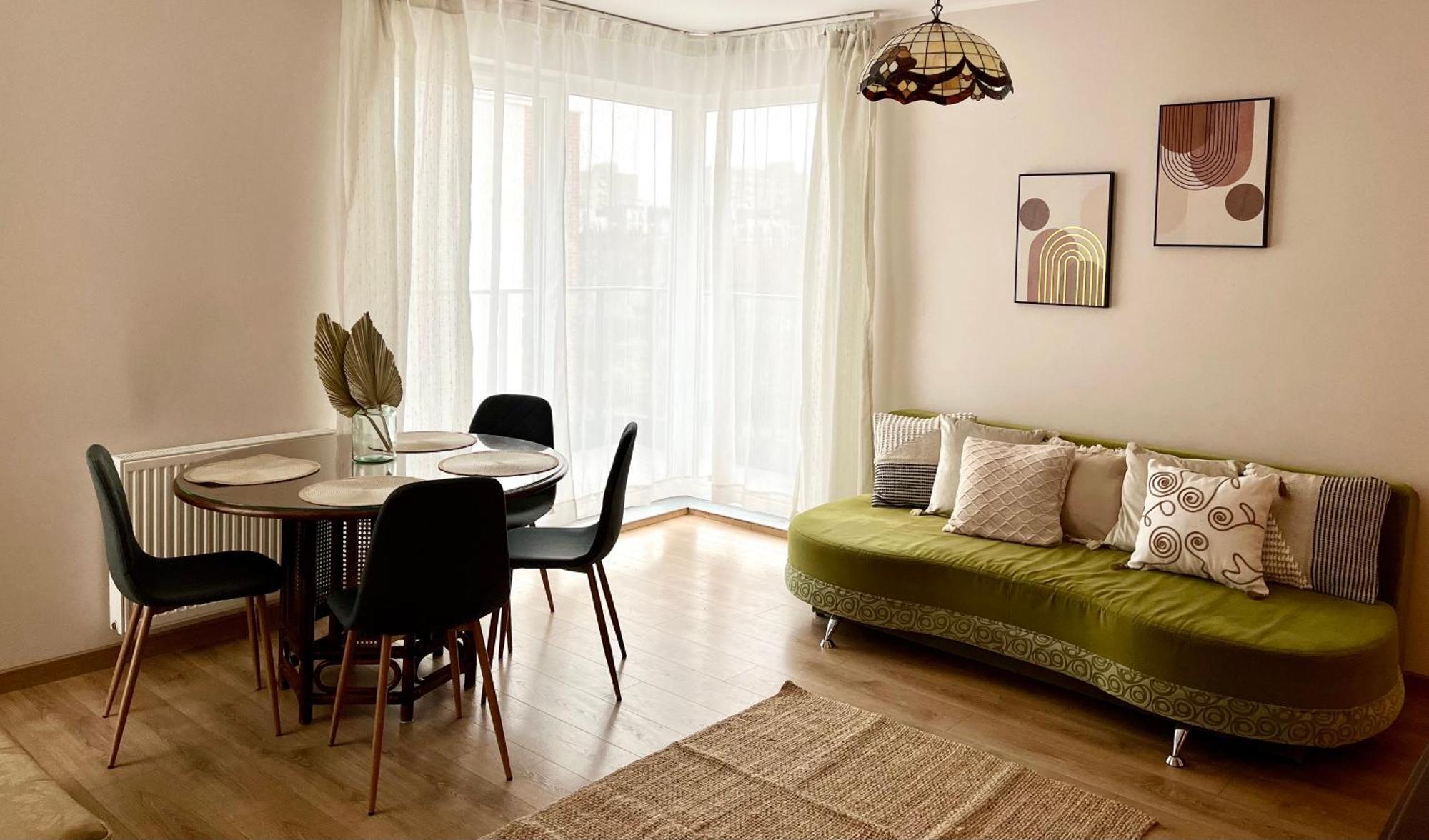 Oldtown Retro Apartment By Marina With Balcony For 6 People Гданск Екстериор снимка